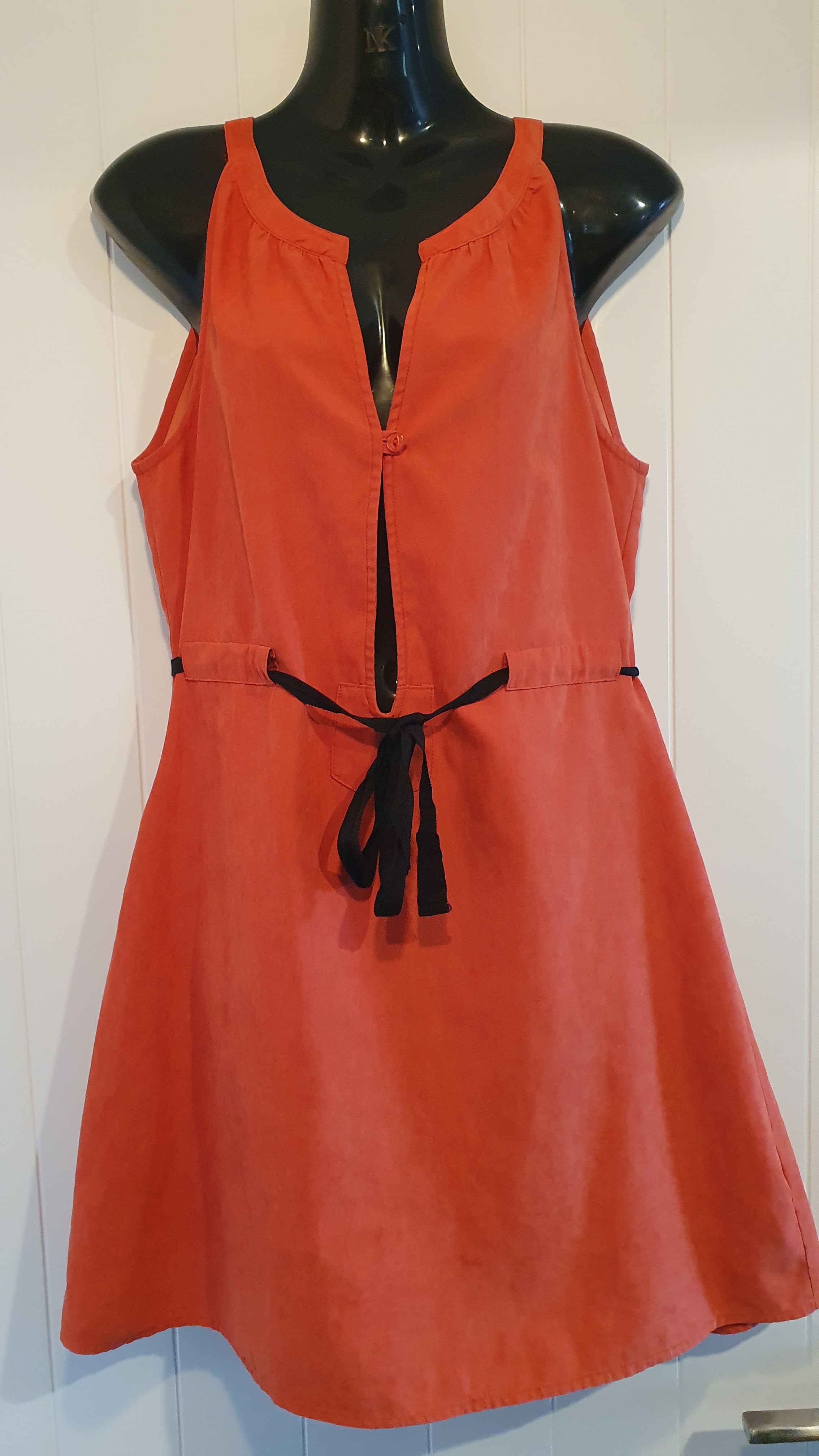 Black Friday Dress Rust Orange Size 10 Tie Waist