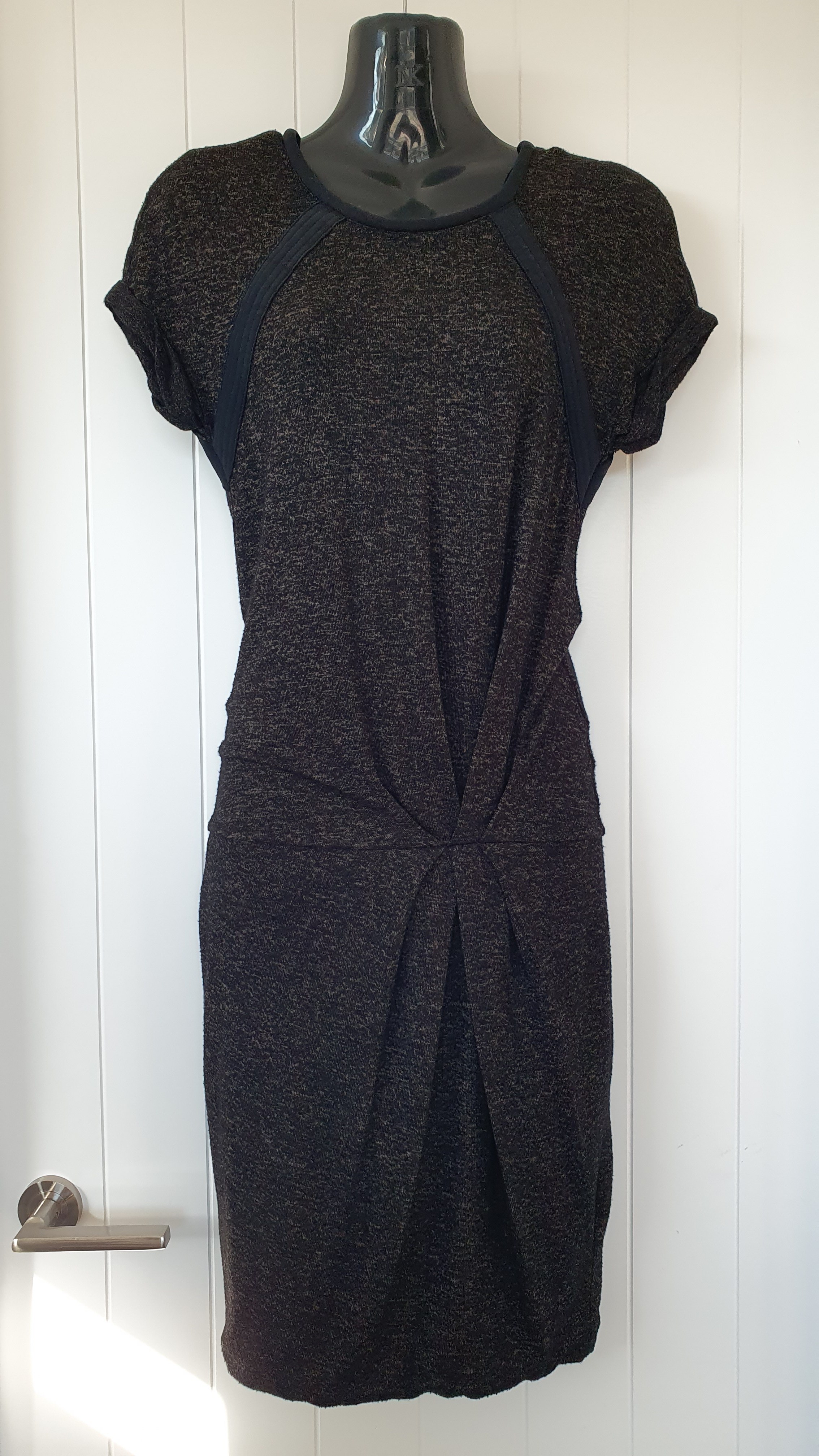 Country Road Knit Dress XXS – Textured Twist Front Neutral Tone