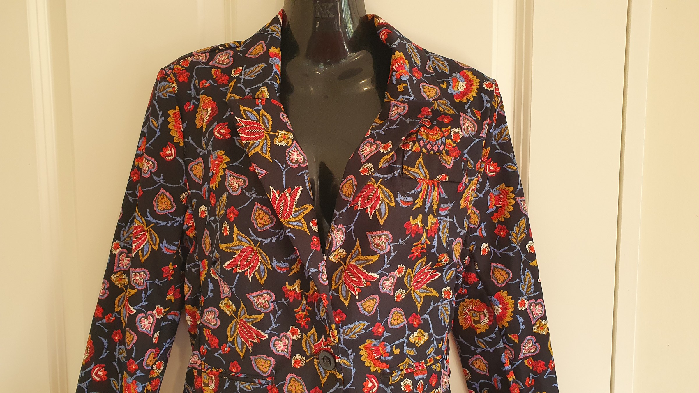Massumi Floral Blazer Jacket Size 6 Statement Print