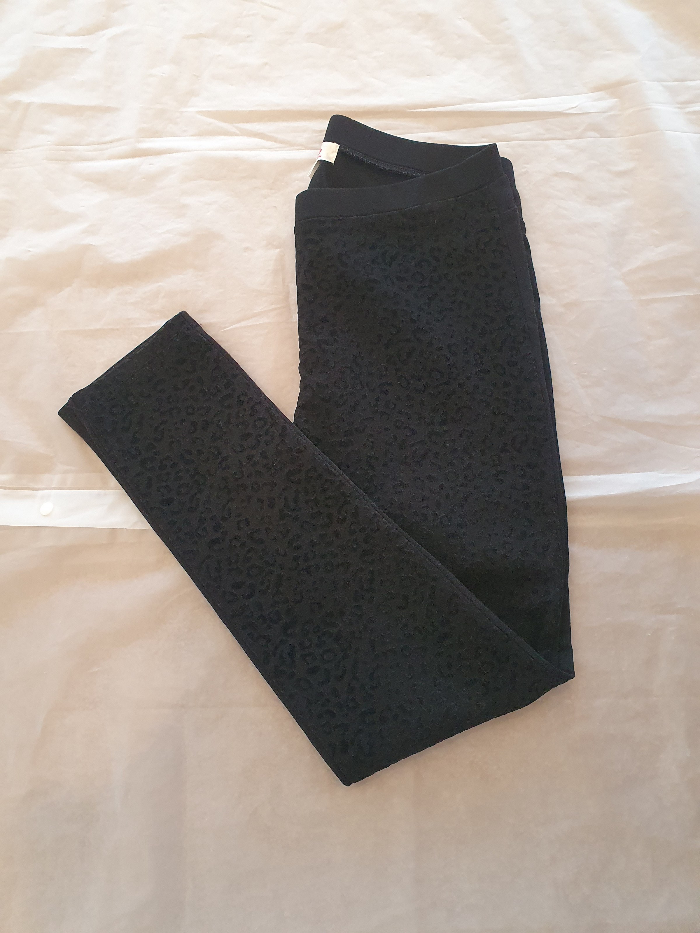 Clarity Black Leopard Print Pull-On Pants Size 14 Stretch Slim Leg
