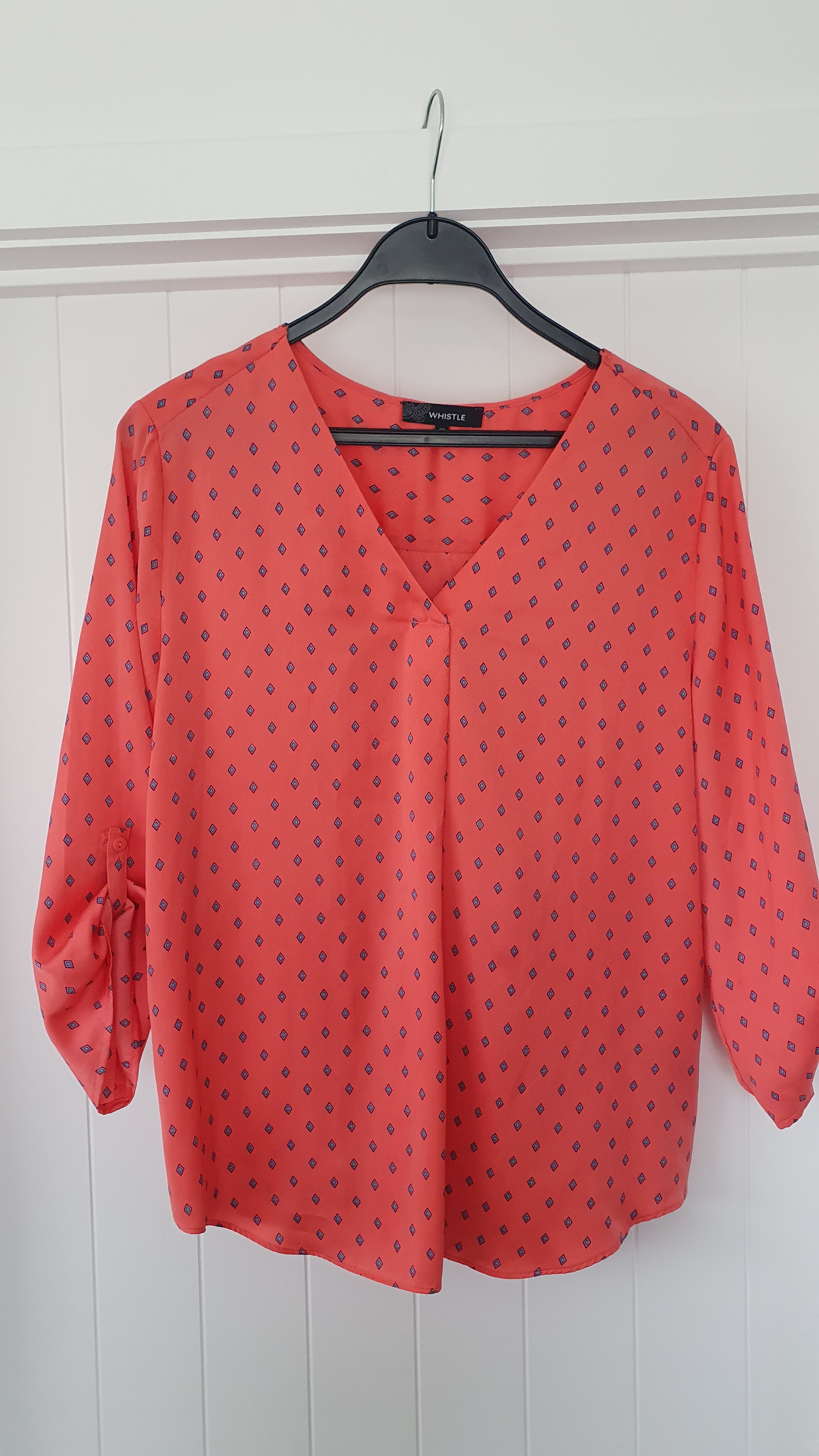 Whistle Blouse Coral Print Size 18 V Neck