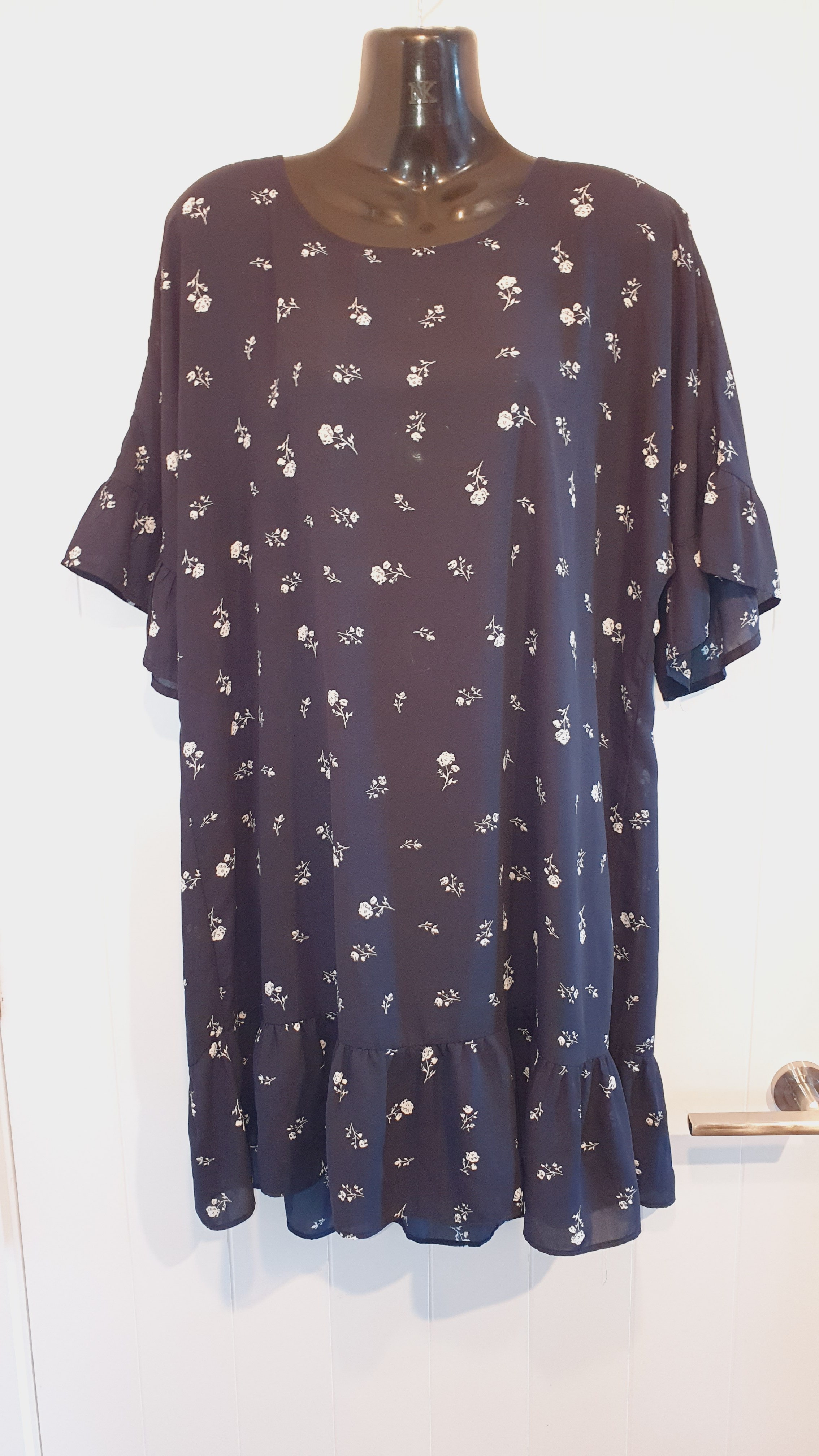 Glassons Navy Floral Smock Dress Top Tiered Loose Fit Size 14