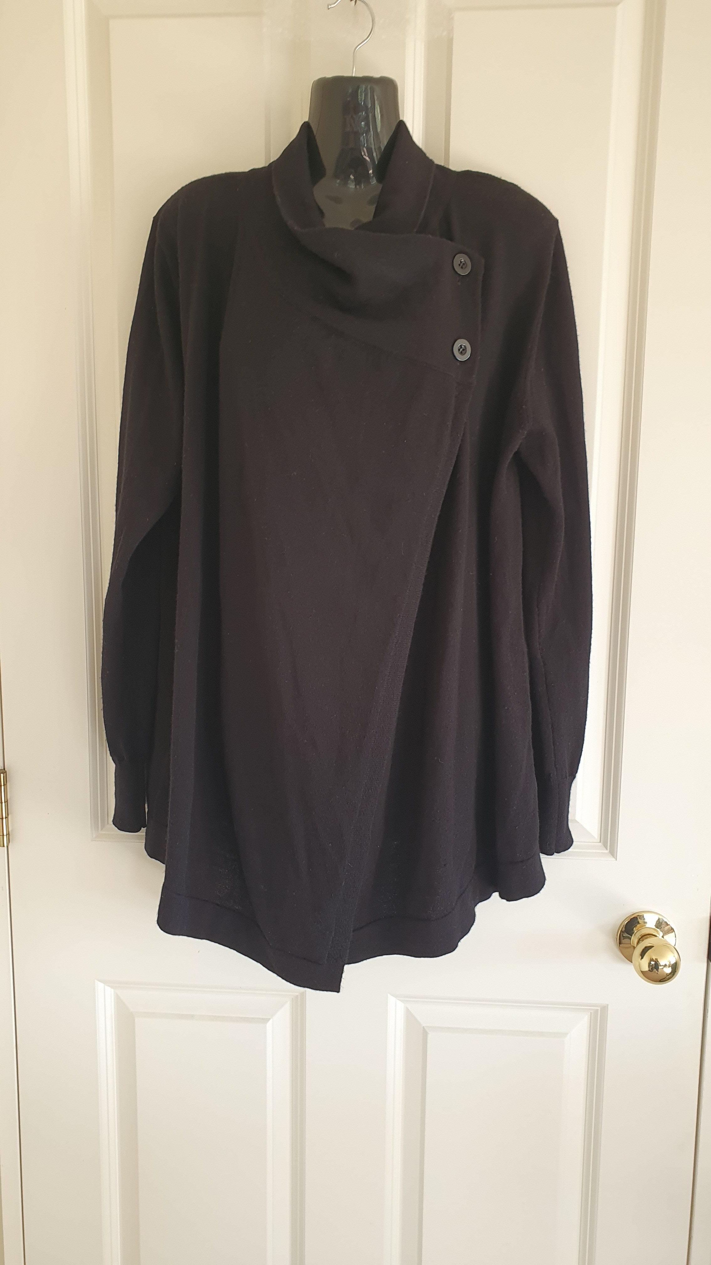 Whistle Merino Wool Wrap Top Black Size M