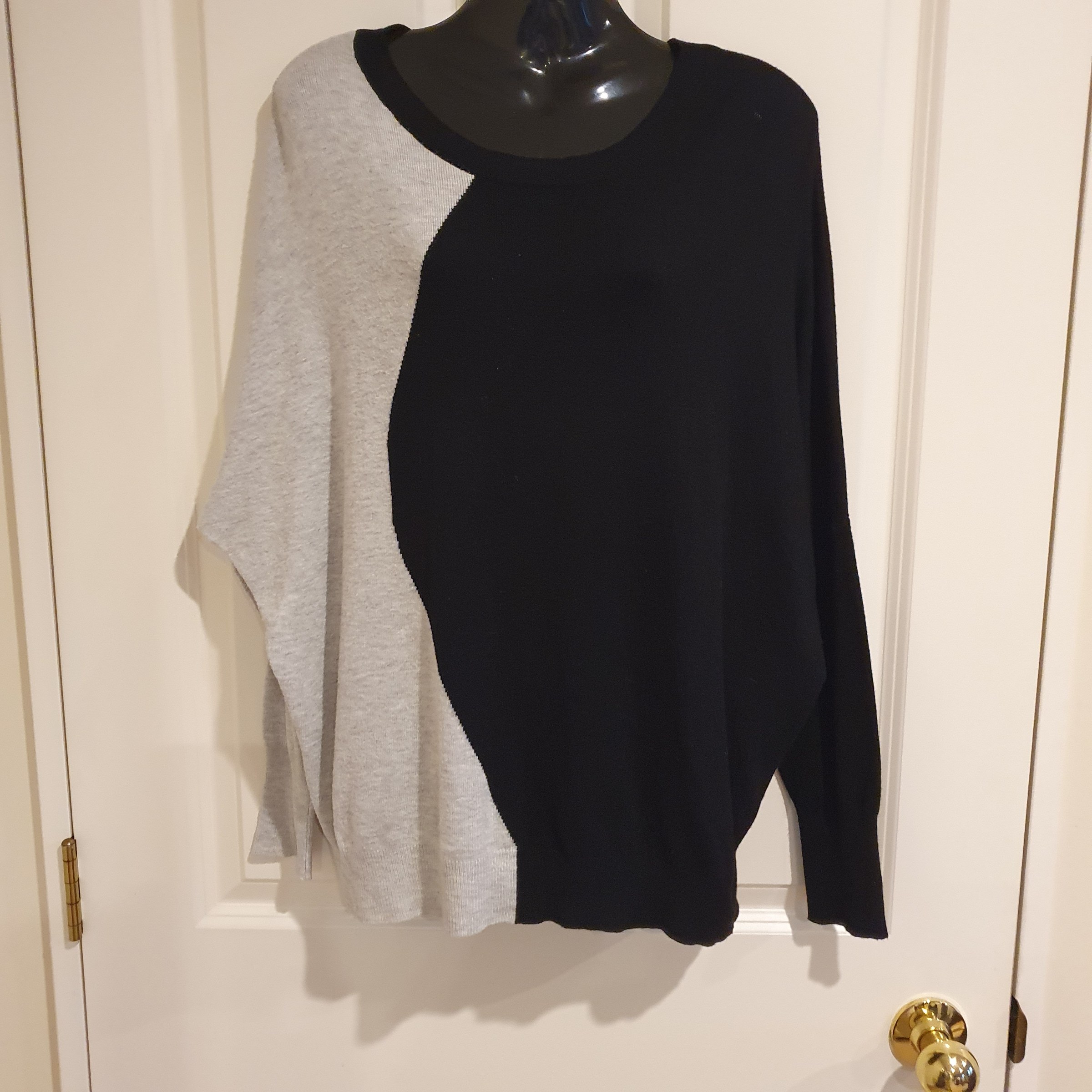 Whistle Petite Colour Block Knit Top Black Grey Size S