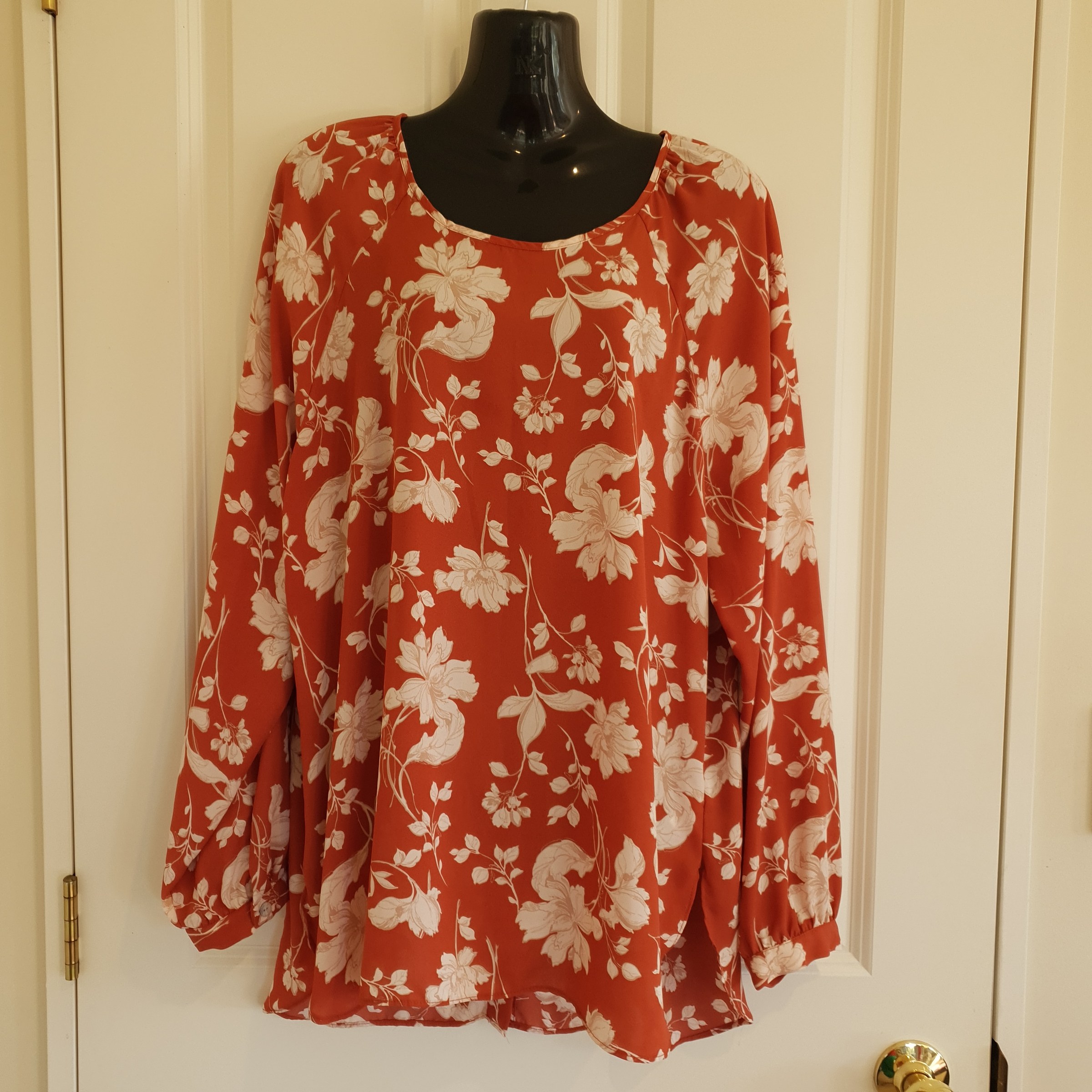 Whistle Floral Button Back Blouse – Size 16